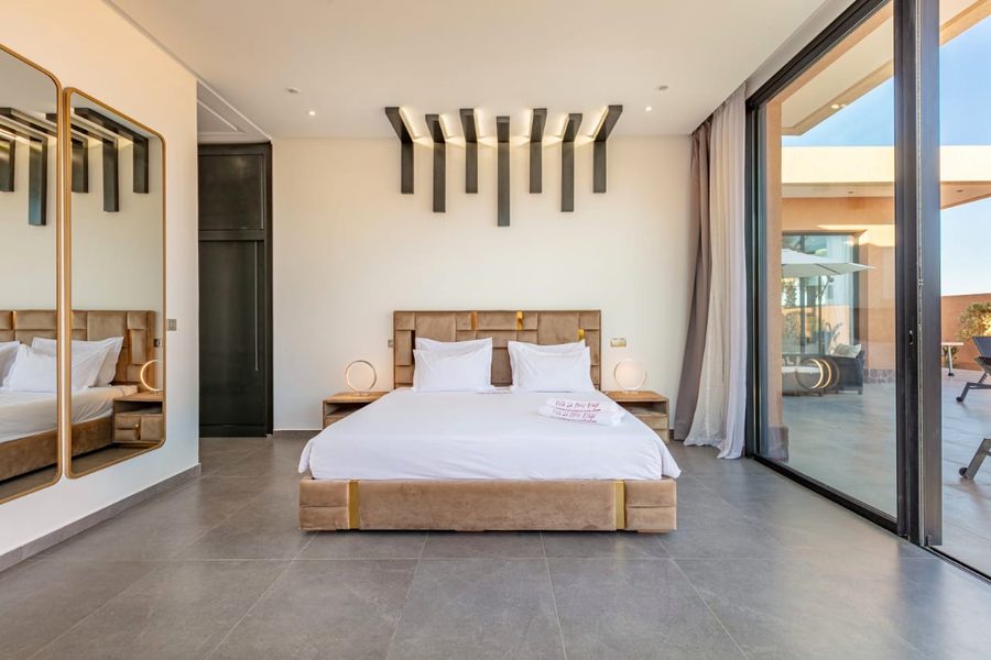 Chambre de villa avec accès terrasse à Marrakech